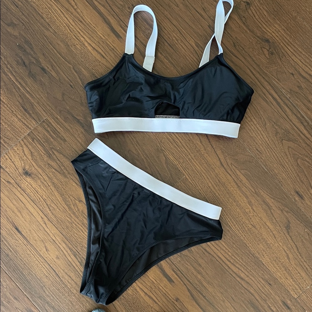 Black and White Bikini Set